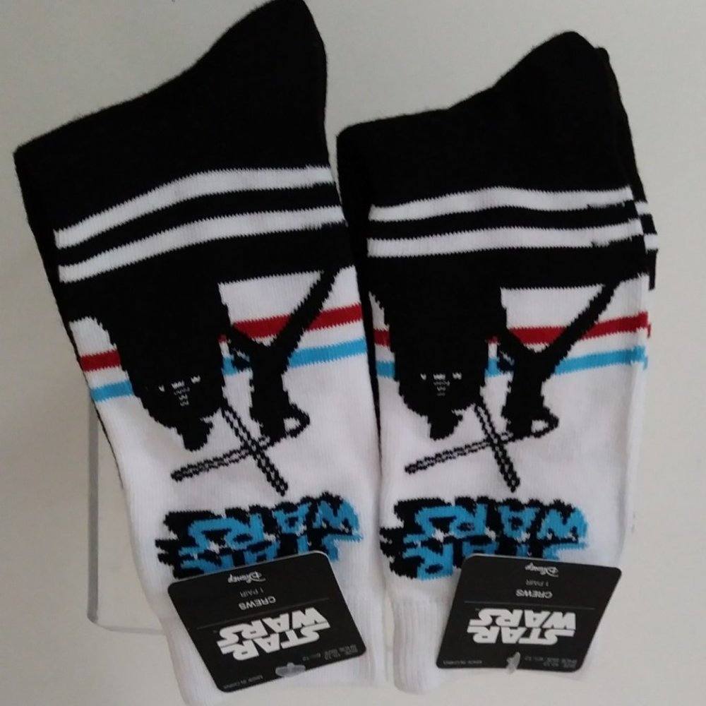 Disney Star Wars Womens Crew 2 Pairs  Socks 10-13 - Picture 4 of 16